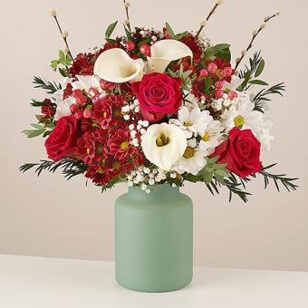 Gentle Harmony: Roses and Callas