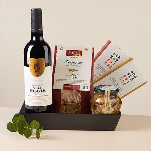 Product photo for Picnic Day: Red Wine and Chocolate Selection