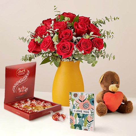 Kırmızı Aşk: Güller, Çikolatalar, Kart ve Oyuncak Ayı