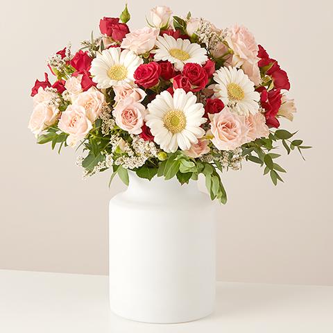 Product photo for Pure Heart : Roses Spray et Mini Gerberas