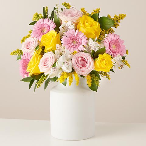 Product photo for Vibrant Energy: Roses Jaunes et Roses