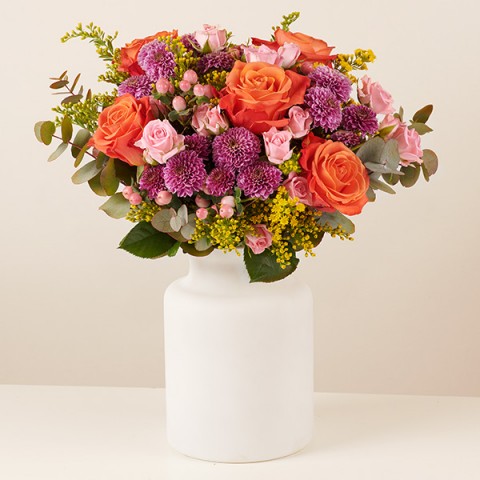 Product photo for Waterfall Sunset: Rosas e Crisântemos