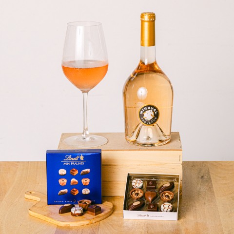 Image of Vino rosato e mini Praliné online055