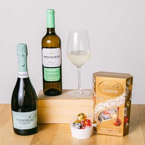 Image of Spumante e Vino Bianco con mini Praliné online055